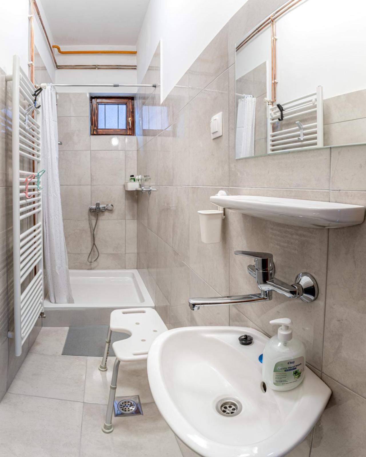 Apartman Jabuka Karlovac Exterior foto